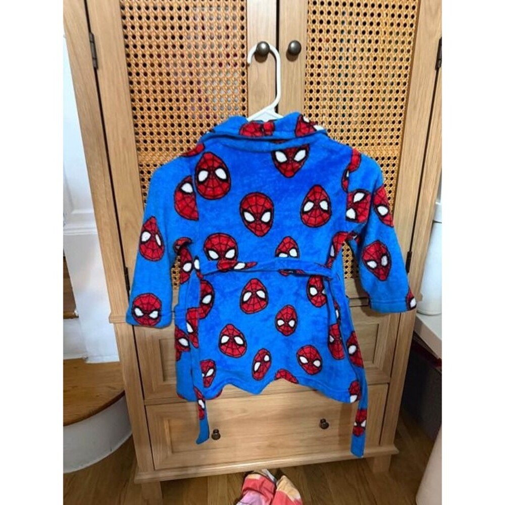 Spiderman Bath Robe Size 4/5